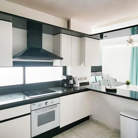 The Palms Poolview Balcony *